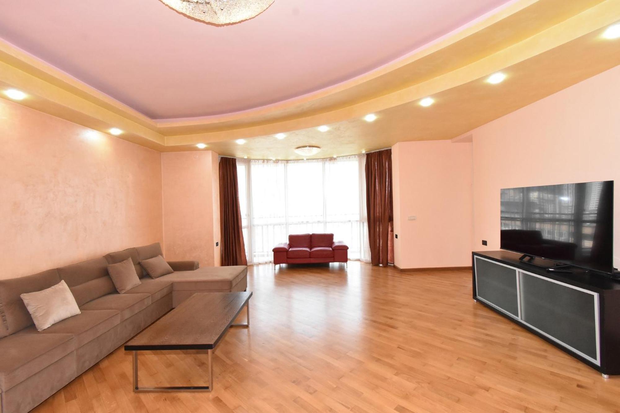 Amiryan Street, 3 Bedrooms Grand And Sunny Apartmet Am2711 Erevan Exterior foto